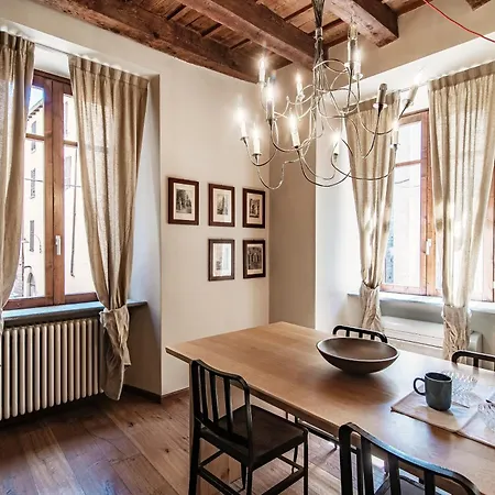 First & Urban Oasis - By Myhomeincomo Daire